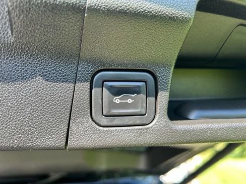 Used 2021 GMC Acadia Denali w/ Denali Technology Package FWD image 61