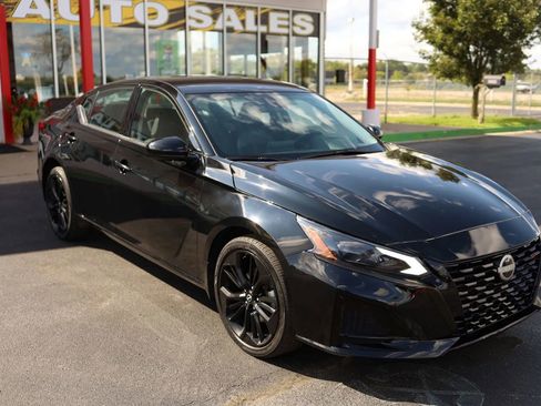 Used 2024 Nissan Altima 2.5 SR image 5