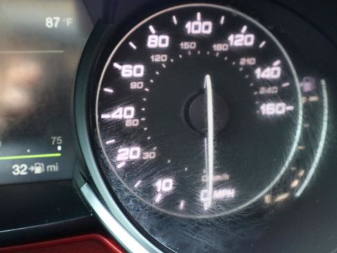 Used 2018 Alfa Romeo Stelvio AWD image 19