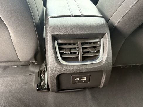 Used 2022 Chevrolet Blazer LT image 23