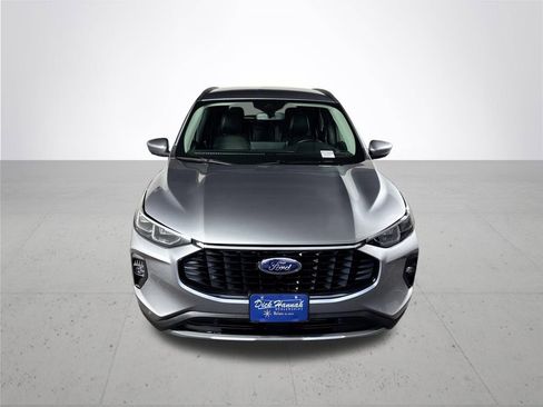 Used 2024 Ford Escape Platinum image 3