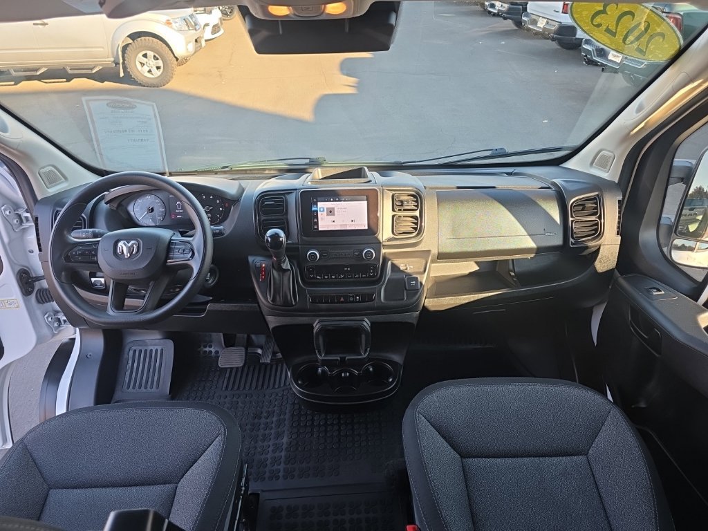 Used 2023 RAM ProMaster 2500 w/ Safety Group FWD image 15