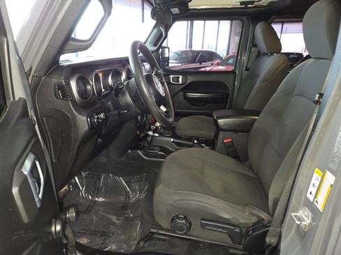 Used 2019 Jeep Wrangler Unlimited Sport AWD/4WD image 16