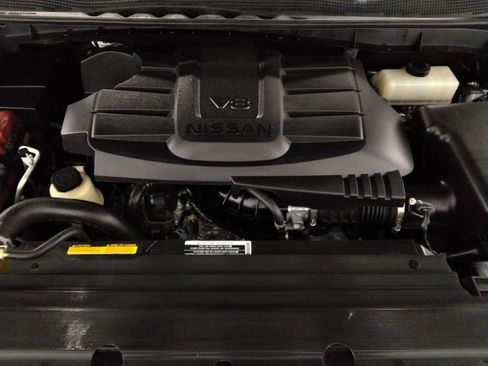 Used 2023 Nissan Titan PRO-4X w/ Pro-4x Convenience Package image 47