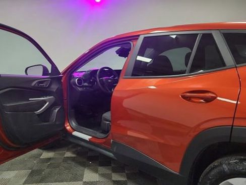 Used 2024 Chevrolet Trax LS w/ Driver Confidence Package image 16