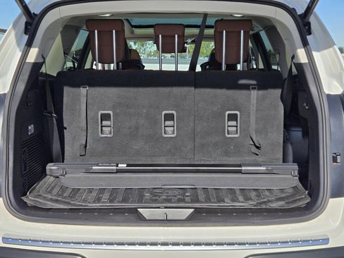 Used 2024 Subaru Ascent Touring w/ Popular Package #2 image 30