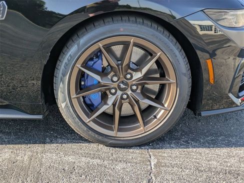 New 2025 Ford Mustang Dark Horse image 22