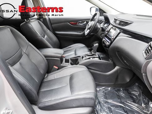 Used 2022 Nissan Rogue Sport SL w/ Premium Package image 49