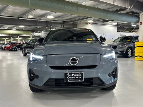 Certified 2023 Volvo C40 P8 Recharge Ultimate image 6