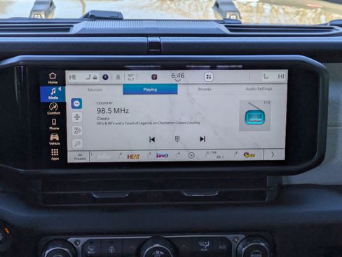 New 2026 Jeep Gladiator Sport image 19