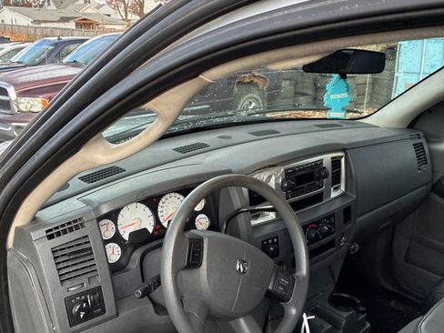 Used 2007 Dodge Ram 1500 Truck SLT w/ Quad Cab Big Horn Value Group image 16