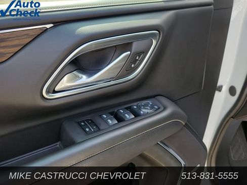 Used 2024 Chevrolet Tahoe Premier AWD/4WD image 18