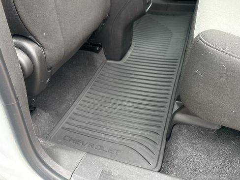 Used 2020 Chevrolet Equinox LS FWD image 10
