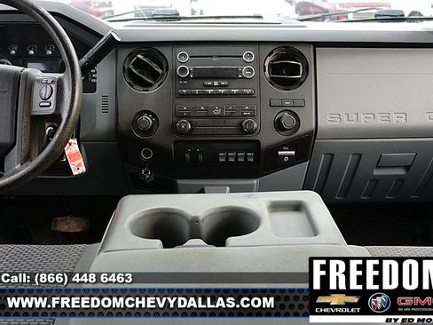 Used 2015 Ford F550 4x4 Crew Cab Super Duty image 12