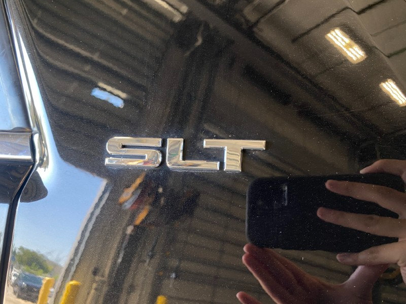 Used 2016 GMC Acadia SLT AWD/4WD image 22