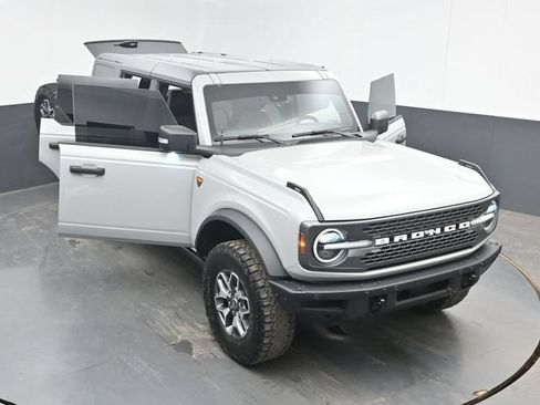 Used 2024 Ford Bronco Badlands AWD/4WD image 55