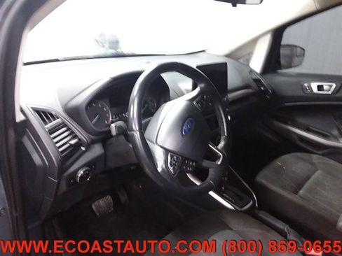 Used 2018 Ford EcoSport SE w/ SE Convenience Package image 11