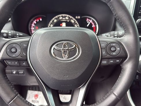 Used 2020 Toyota RAV4 Limited w/ Limited Grade Weather Package FWD image 14
