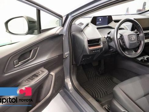 Certified 2024 Toyota Prius Prime FWD image 9