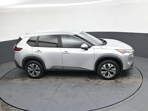 Used 2023 Nissan Rogue SV image 29