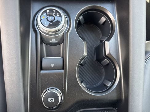 New 2026 Ford Explorer Active w/ Active Comfort Package RWD image 34