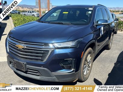 Used 2023 Chevrolet Traverse LT