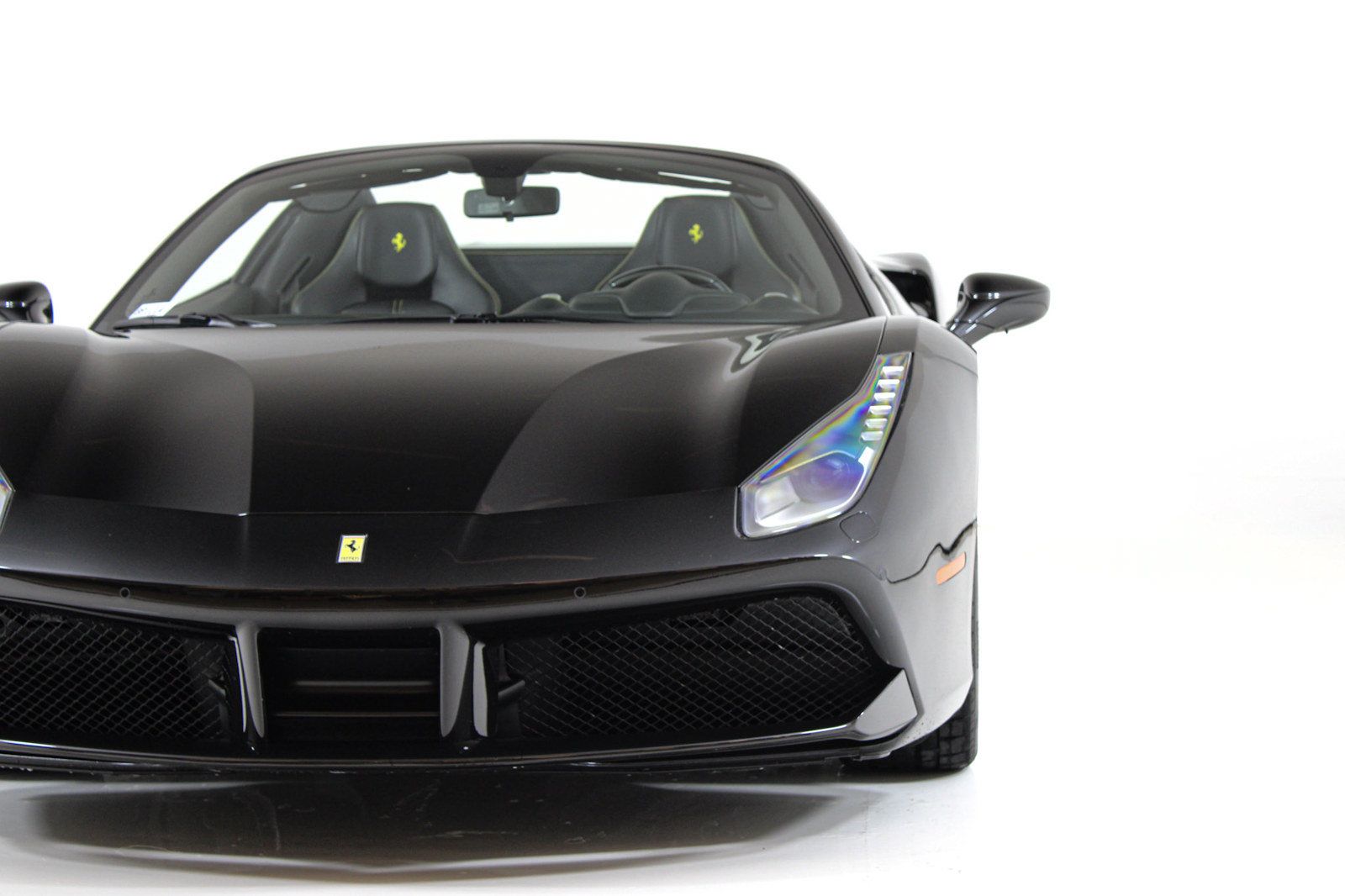 Certified 2017 Ferrari 488 Spider RWD image 18