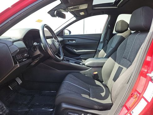 Used 2024 Honda Accord Sport image 18