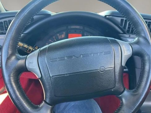 Used 1991 Chevrolet Corvette Convertible image 22