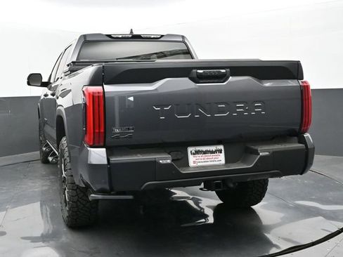 Used 2025 Toyota Tundra SR5 w/ SR5 Convenience Package AWD/4WD image 18