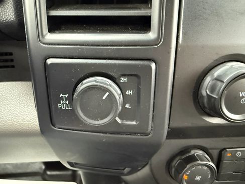 Used 2020 Ford F150 XL w/ Equipment Group 101A Mid image 21