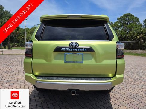 Used 2023 Toyota 4Runner TRD Off-Road Premium w/ Moonroof Package AWD/4WD image 10