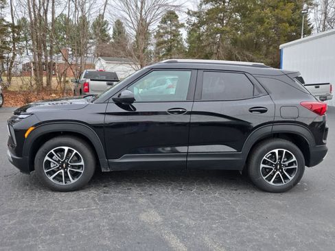New 2025 Chevrolet TrailBlazer LT w/ Convenience Package image 4