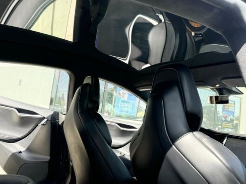 Used 2018 Tesla Model S 75D image 18