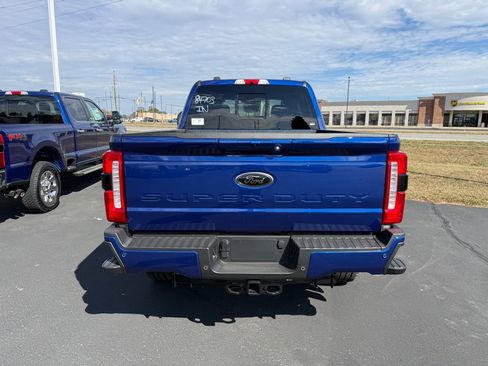 New 2026 Ford F350 Lariat w/ Black Appearance Package image 45