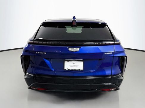 Used 2024 Cadillac Lyriq Sport RWD image 6