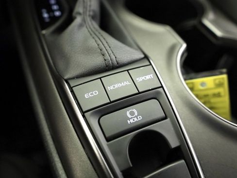 Used 2024 Toyota Camry XSE image 21