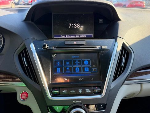 Used 2017 Acura MDX SH-AWD image 16