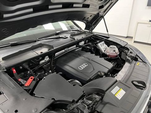 Used 2022 Audi Q5 2.0T Premium Plus AWD/4WD image 57