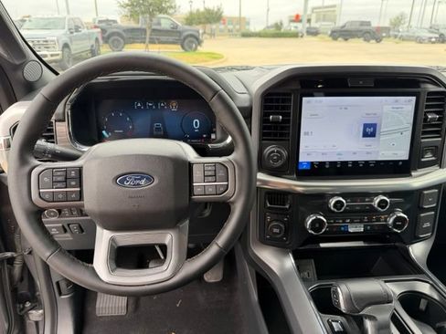 Used 2025 Ford F150 Lariat AWD/4WD image 13