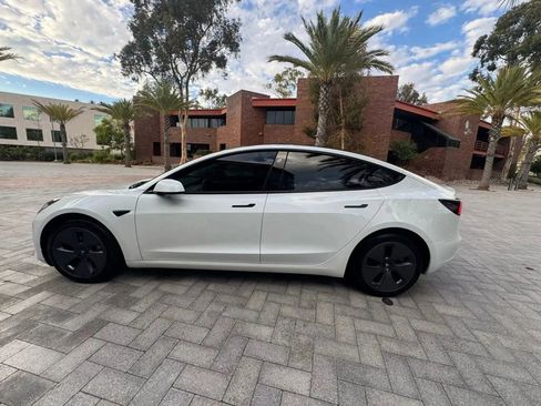 Used 2022 Tesla Model 3 Long Range AWD/4WD image 5