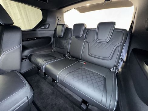 New 2026 INFINITI QX80 Autograph image 30