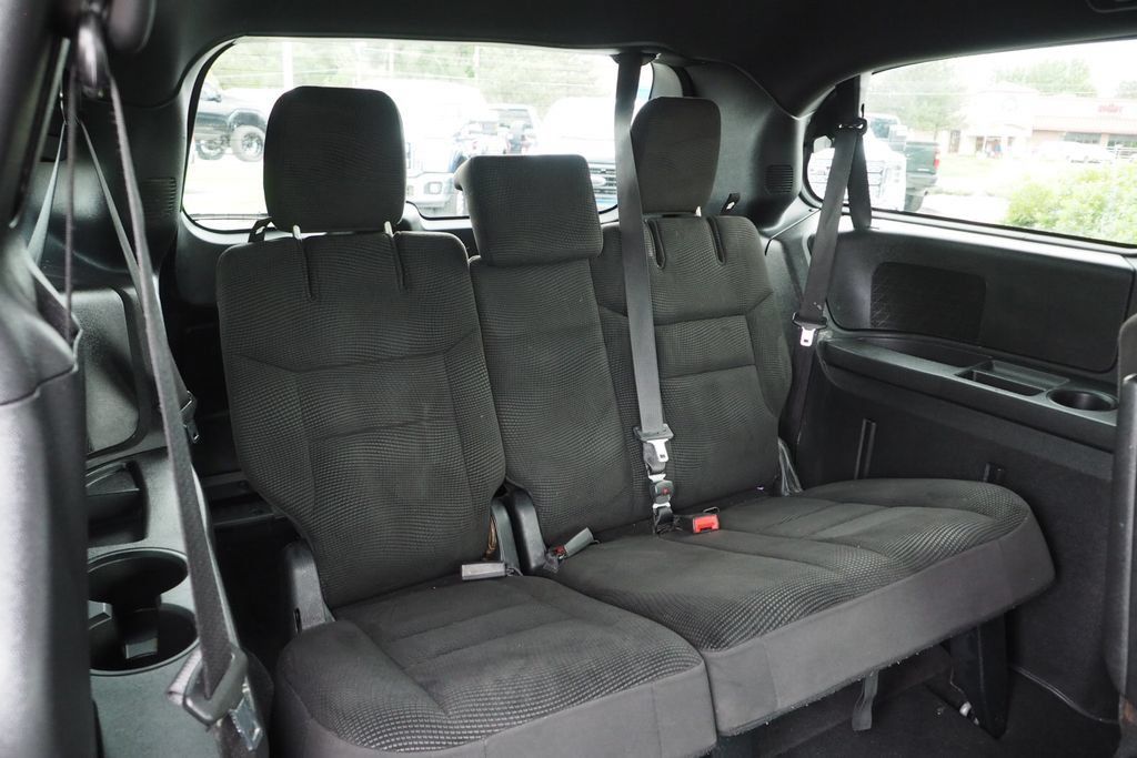 Used 2020 Dodge Grand Caravan SE FWD image 19