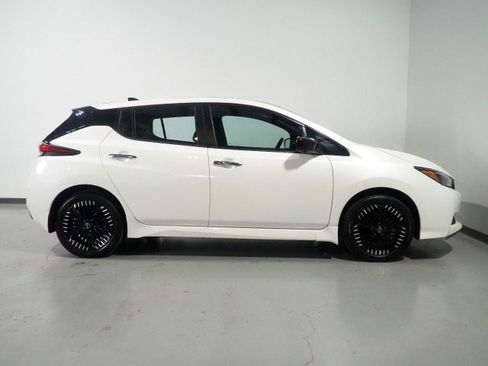 Used 2024 Nissan Leaf SV Plus FWD image 4
