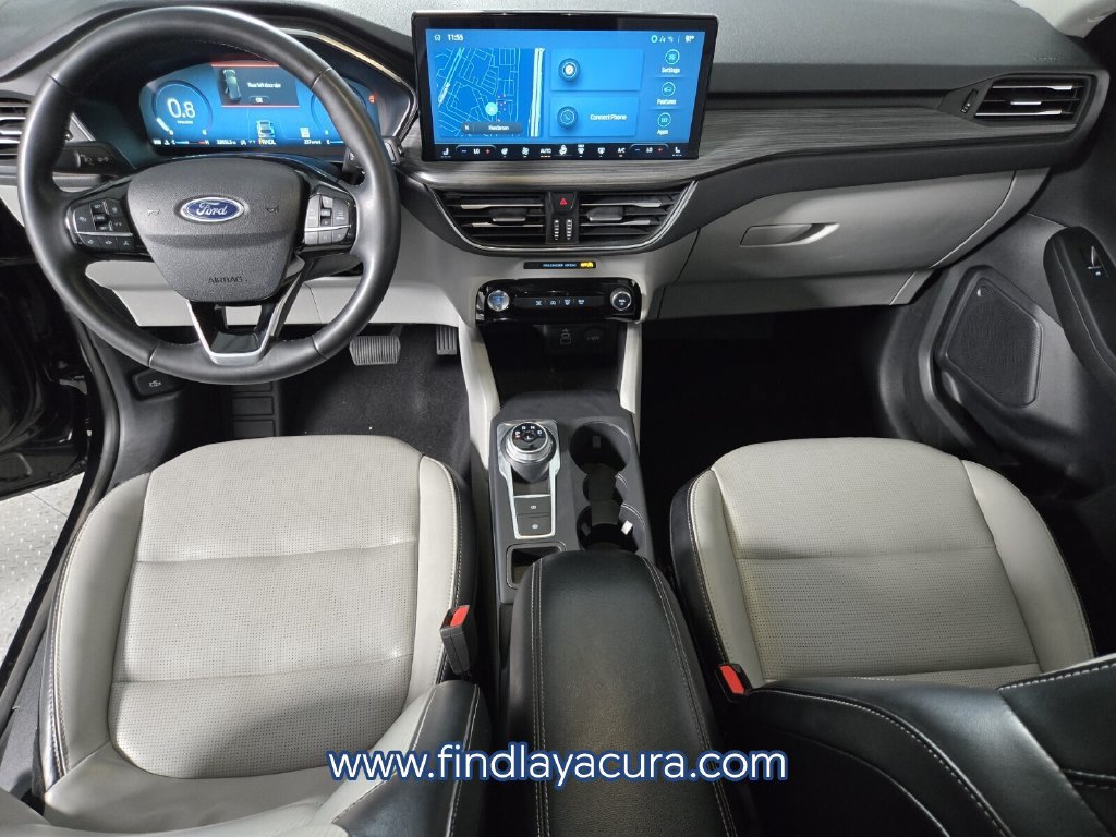 Used 2025 Ford Escape Platinum AWD/4WD image 16