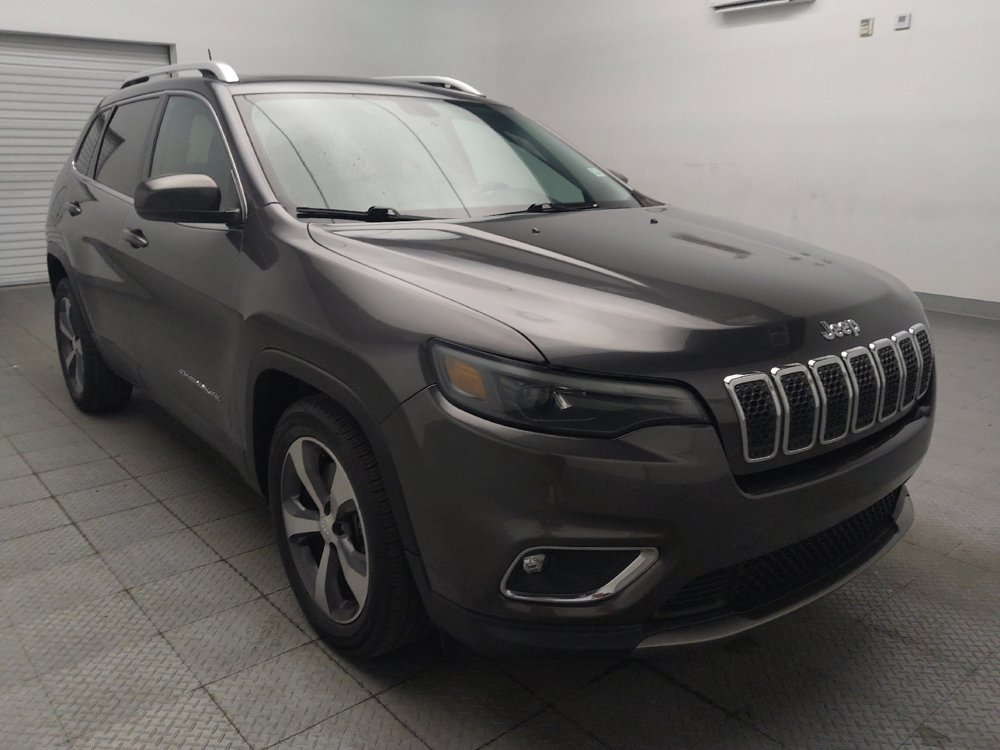 Used 2019 Jeep Cherokee Limited FWD image 13