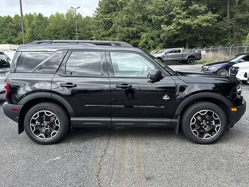 Used 2025 Ford Bronco Sport Outer Banks w/ Outer Banks Tech Package+ AWD/4WD image 8