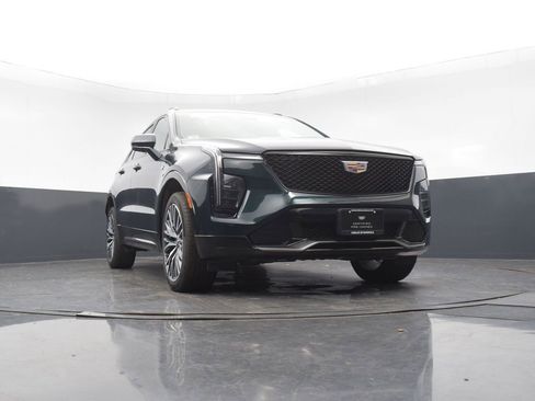 Certified 2025 Cadillac XT4 Sport image 49