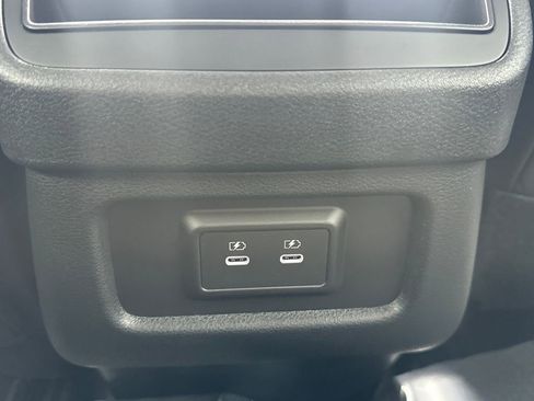 New 2026 Nissan Pathfinder SV image 15