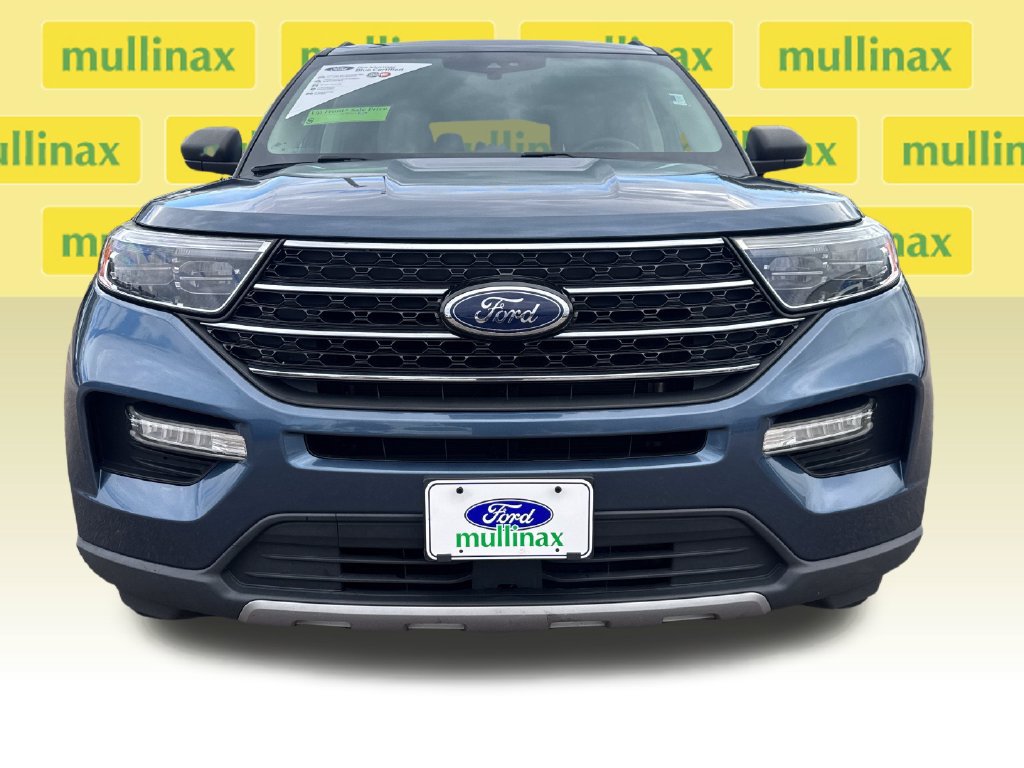 Used 2020 Ford Explorer XLT w/ Equipment Group 202A RWD image 11